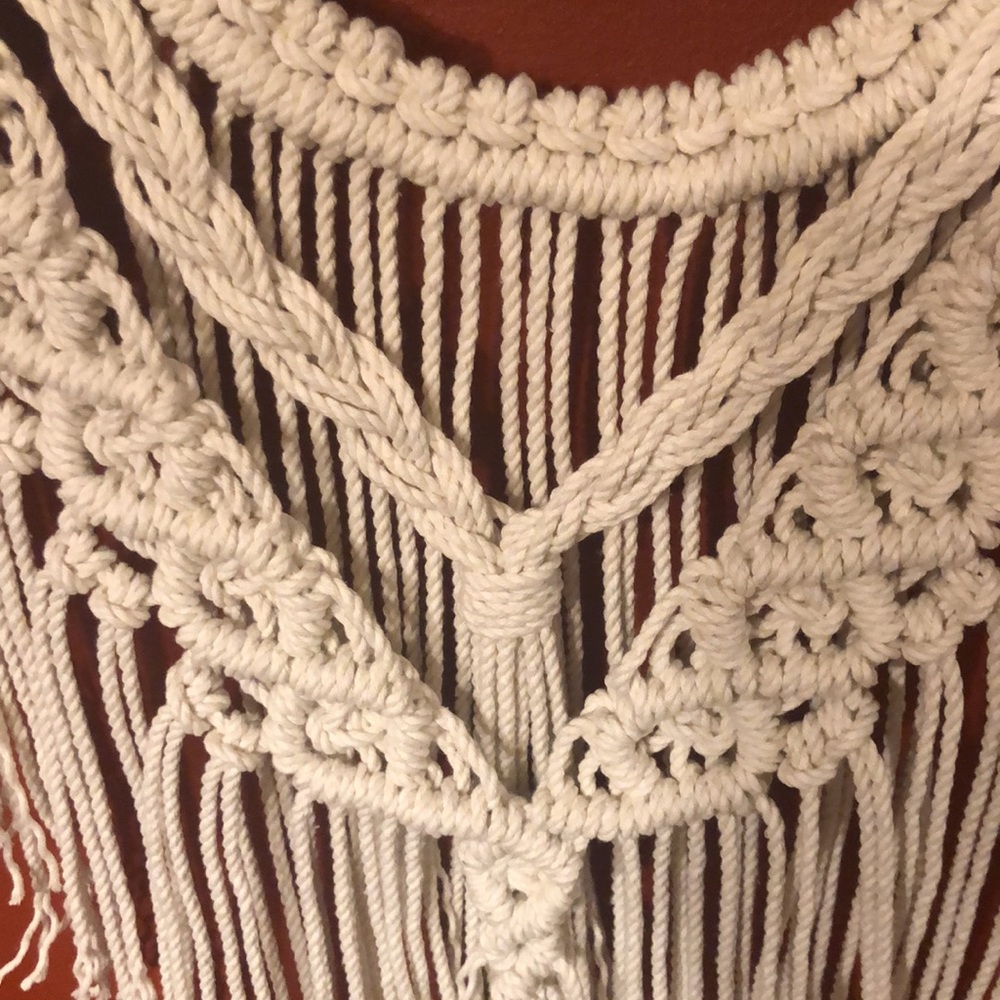 New Macrame and Driftwood Wall Hanging - Picture 4 of 4
